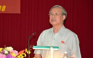 Thuong truc Ban Bi thu Tran Quoc Vuong tiep xuc cu tri Yen Bai hinh anh