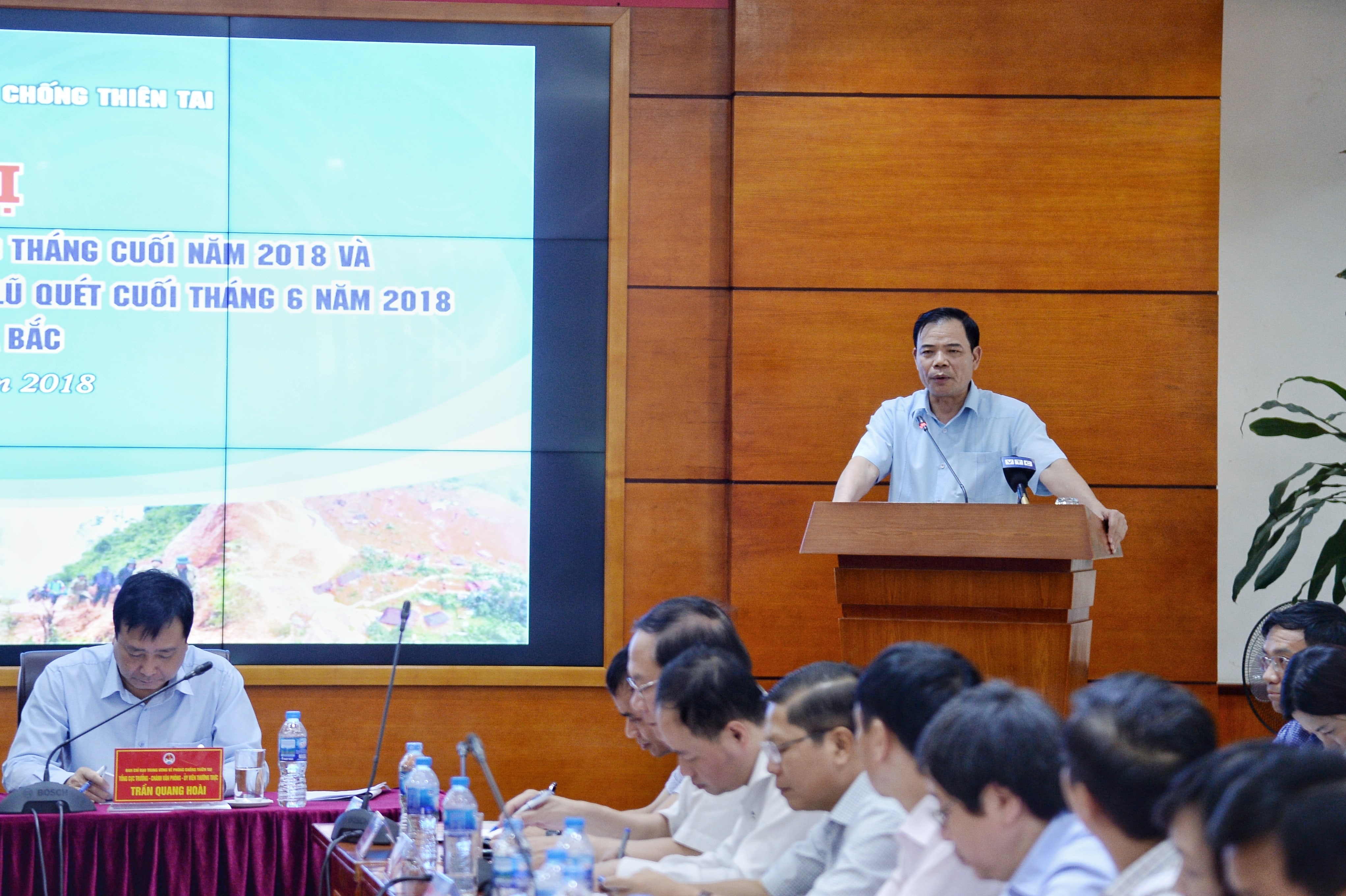 lu lut sat lo dat anh 2