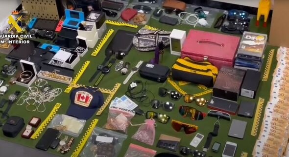 san bay nam tenerife anh 1