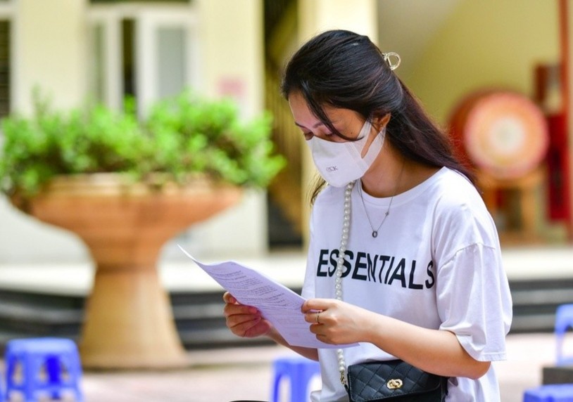 Bo Y te: 6 truong hop can than trong khi tiem vaccine Covid-19 hinh anh