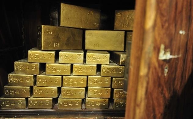 Trung Quoc va con sot mua vang thoi du tru hinh anh