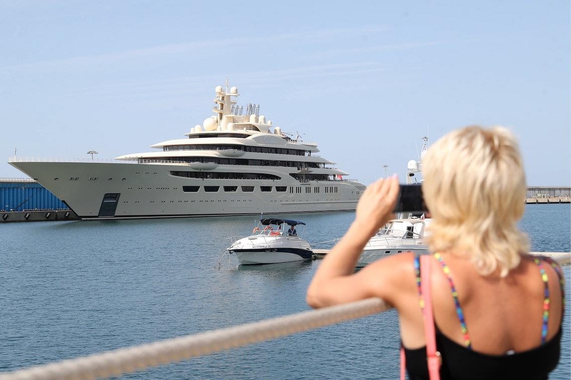 Nhung sieu du thuyen dat gia cua ty phu the gioi hinh anh