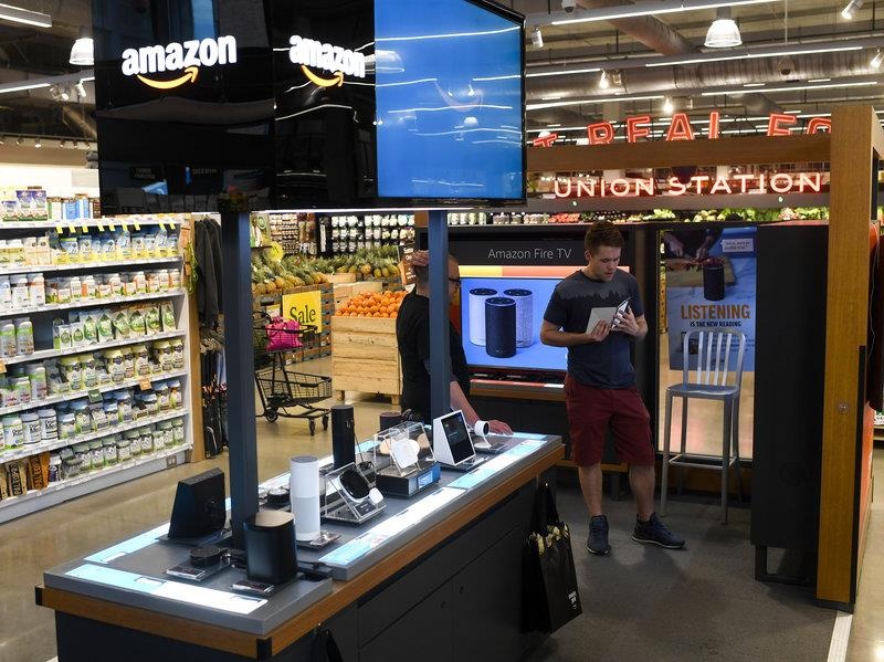 nhung that bai hang ty USD cua Amazon anh 5