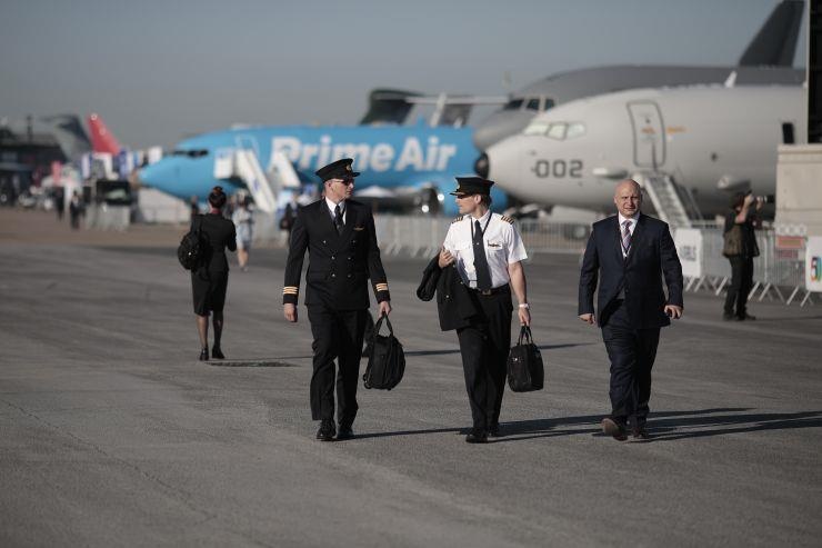 Ngành hàng không thế giới đang thiếu phi công ảnh 1 Nganh hang khong the gioi dang thieu phi cong anh 1