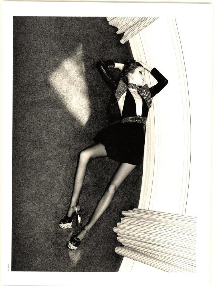 quang cao bi cam anh 10