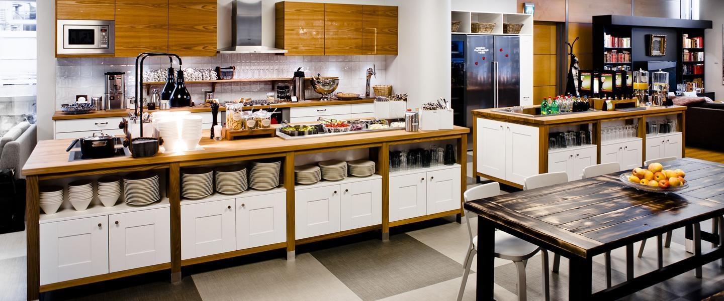 phong cho sang chanh cua cac san bay quoc te anh 29