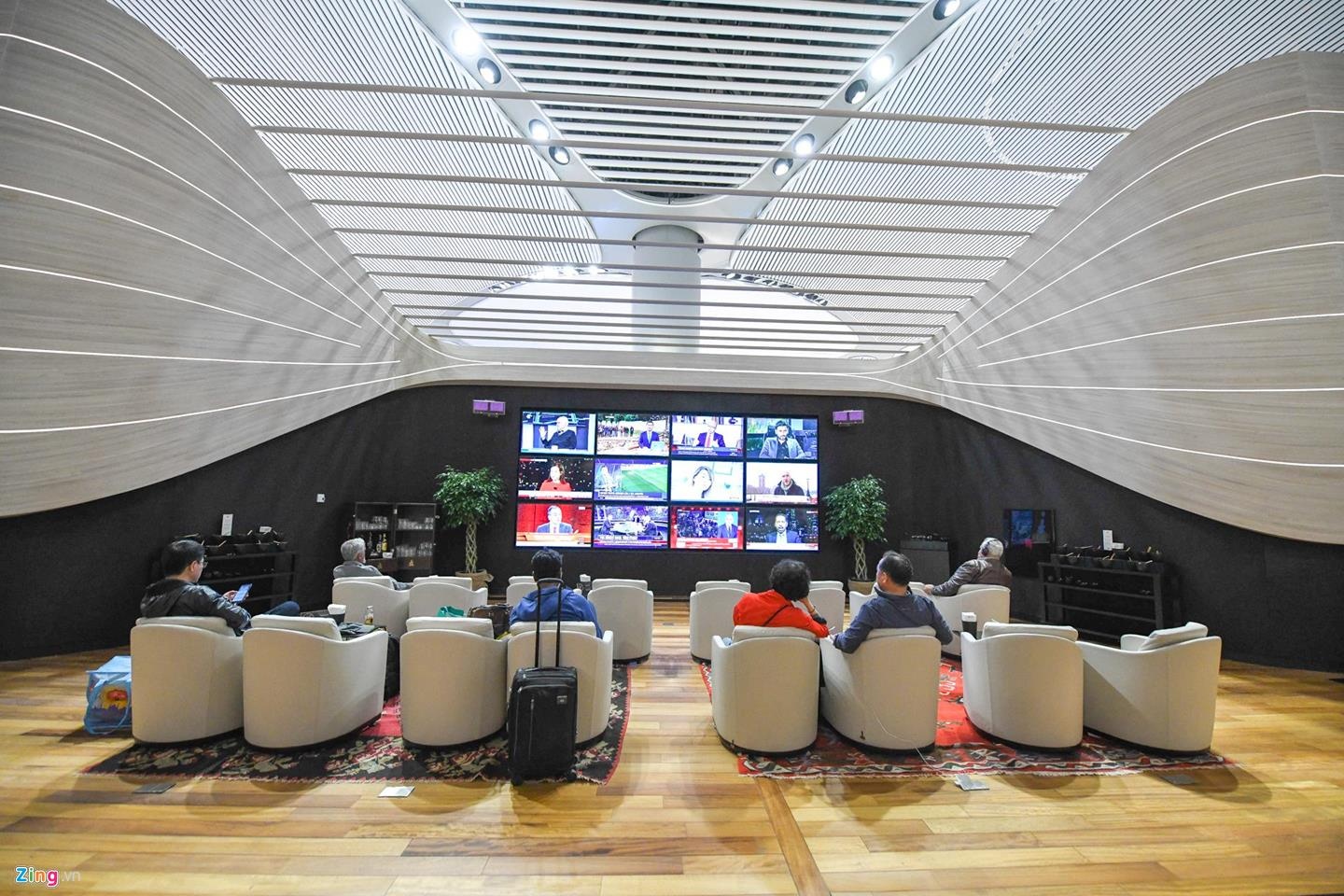 phong cho sang chanh cua cac san bay quoc te anh 17