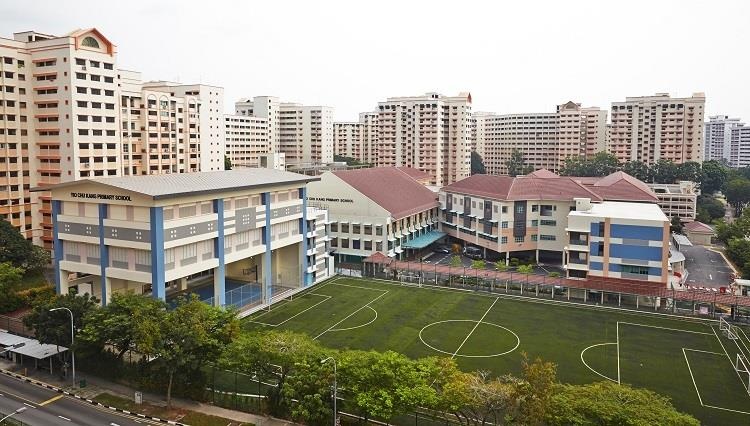 Thuy Sy la noi dang song nhat,  Viet Nam lot top 10 anh 5