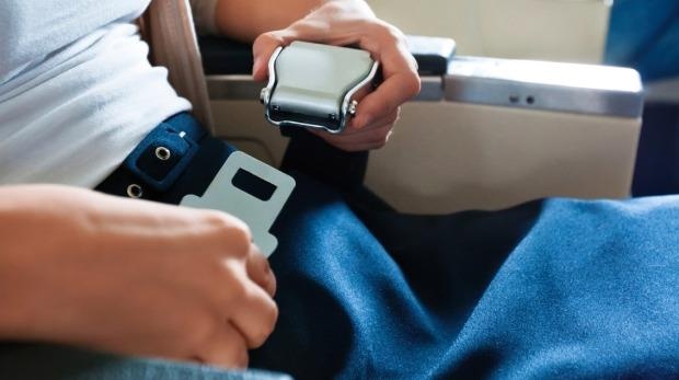 đồ bẩn nhất trên máy bay ảnh 8 do ban nhat tren may bay anh 8