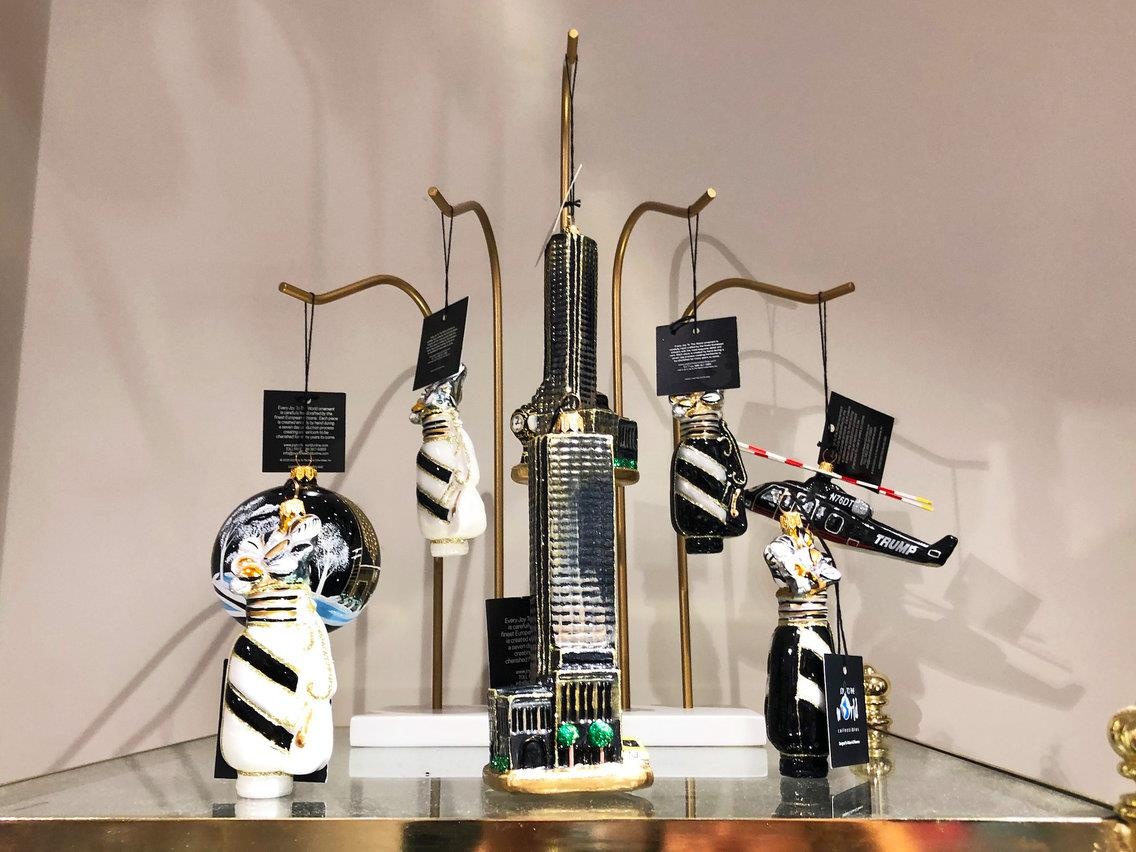 toa nha ban do nhan hieu Tong thong Trump anh 33