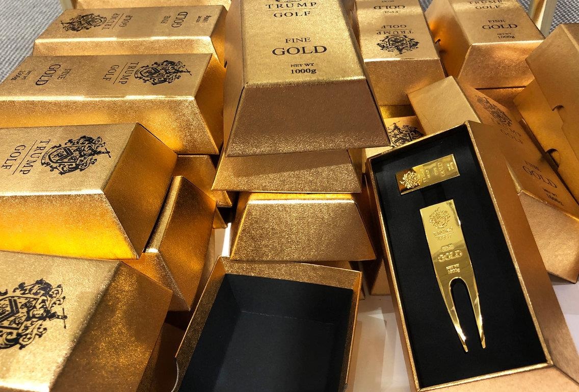 toa nha ban do nhan hieu Tong thong Trump anh 41