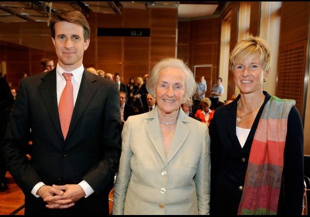 gia dinh waltons kiem 4 trieu USD moi gio anh 12