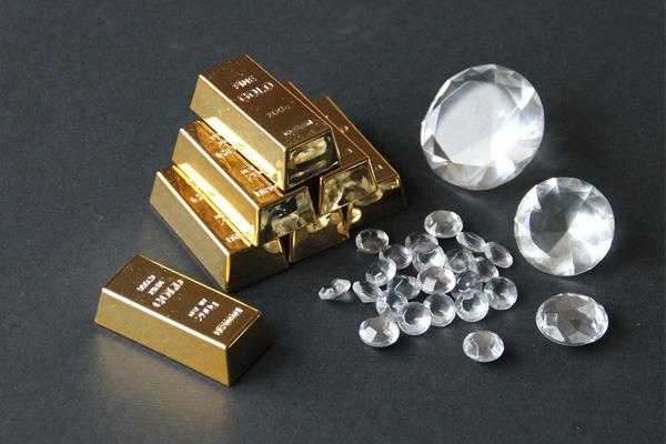 Gia vang se tang len 2.000 USD/ounce, kim cuong lao dao hinh anh