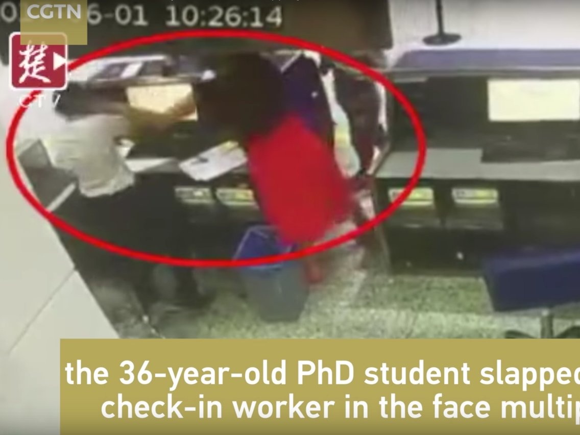 sex trong nha ve sinh anh 14