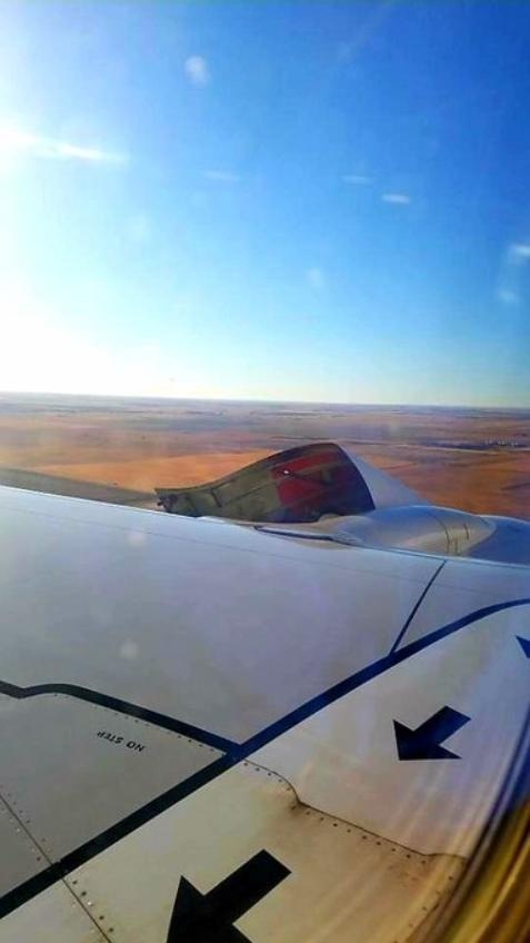 máy bay United Airlines rung lắc ảnh 1 may bay United Airlines rung lac anh 1