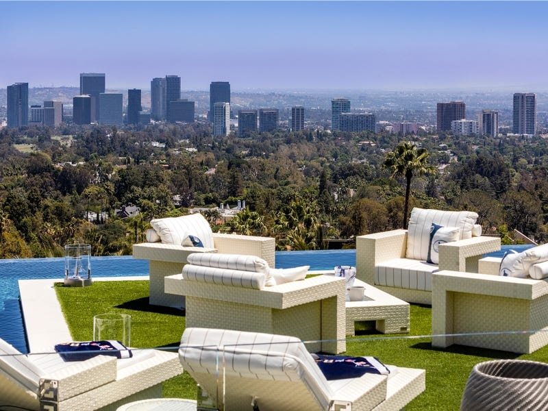 biet thu dat nhat My rot gia 62% anh 5