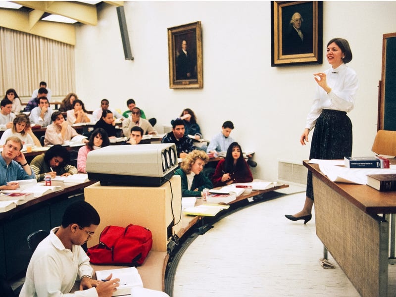 Elizabeth Warren giau co co nao anh 8