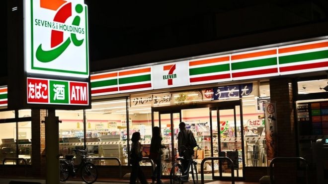 Seven-Eleven no tien luong anh 1