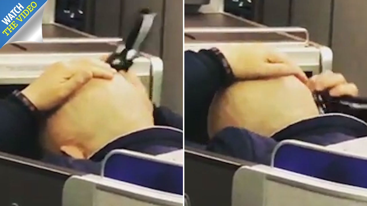 tro lo cua hanh khach tren may bay anh 3