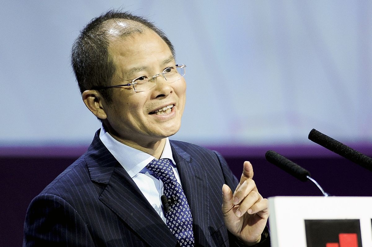 Huawei dai tu bo may dieu hanh anh 1