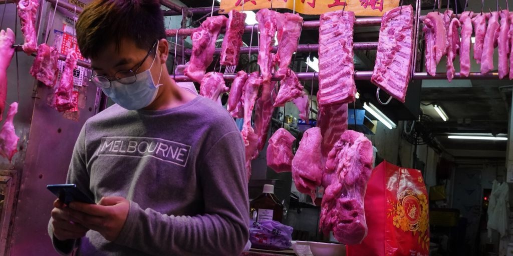 Gia thit lon Trung Quoc tang 116% giua luc dich virus corona lan rong hinh anh