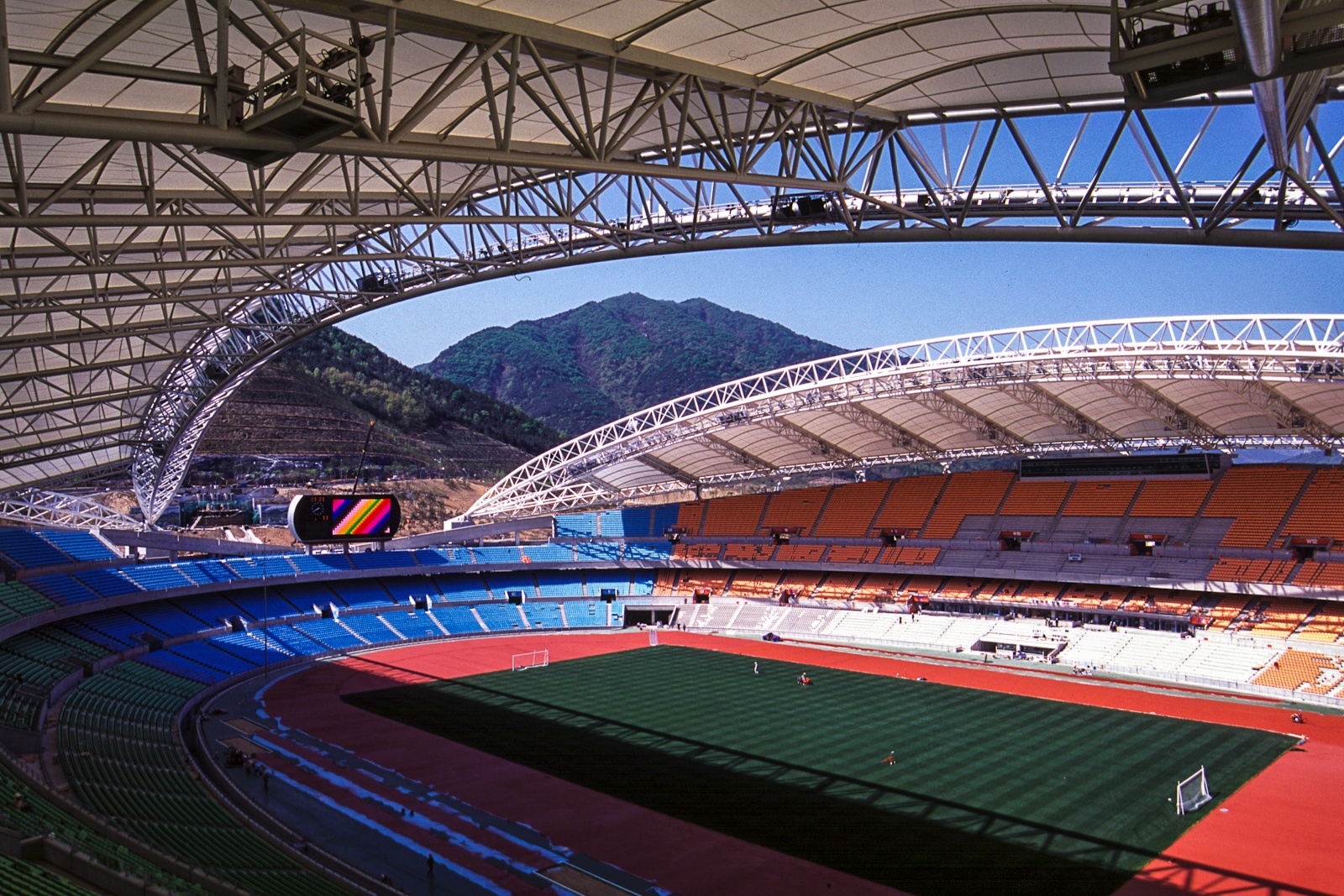 Daegu chim trong chat khu trung vi dich Covid-19 anh 20