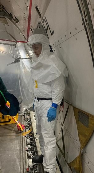 hanh trinh ve nuoc cua du khach tren tau Grand Princess anh 3