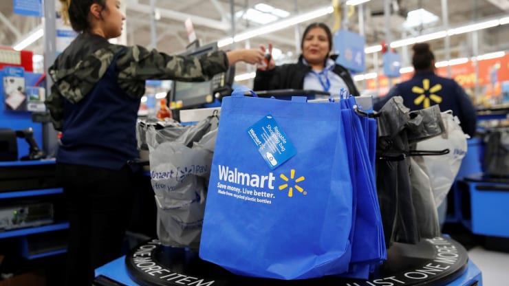 Walmart thue them 150.000 nguoi, thuong tien khich le nhan vien hinh anh