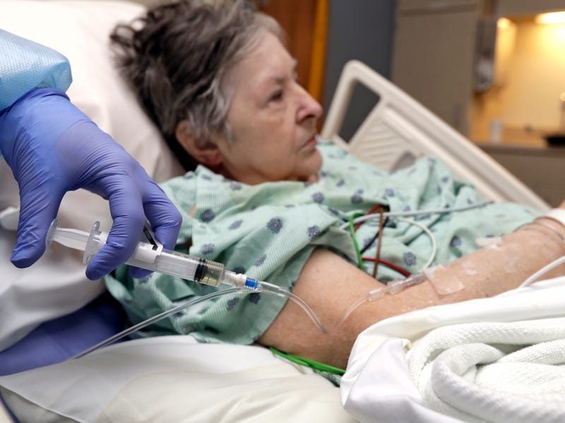 chi phi cac can benh o My anh 4