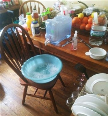 dan My thieu nuoc trong dich Covid-19 anh 1