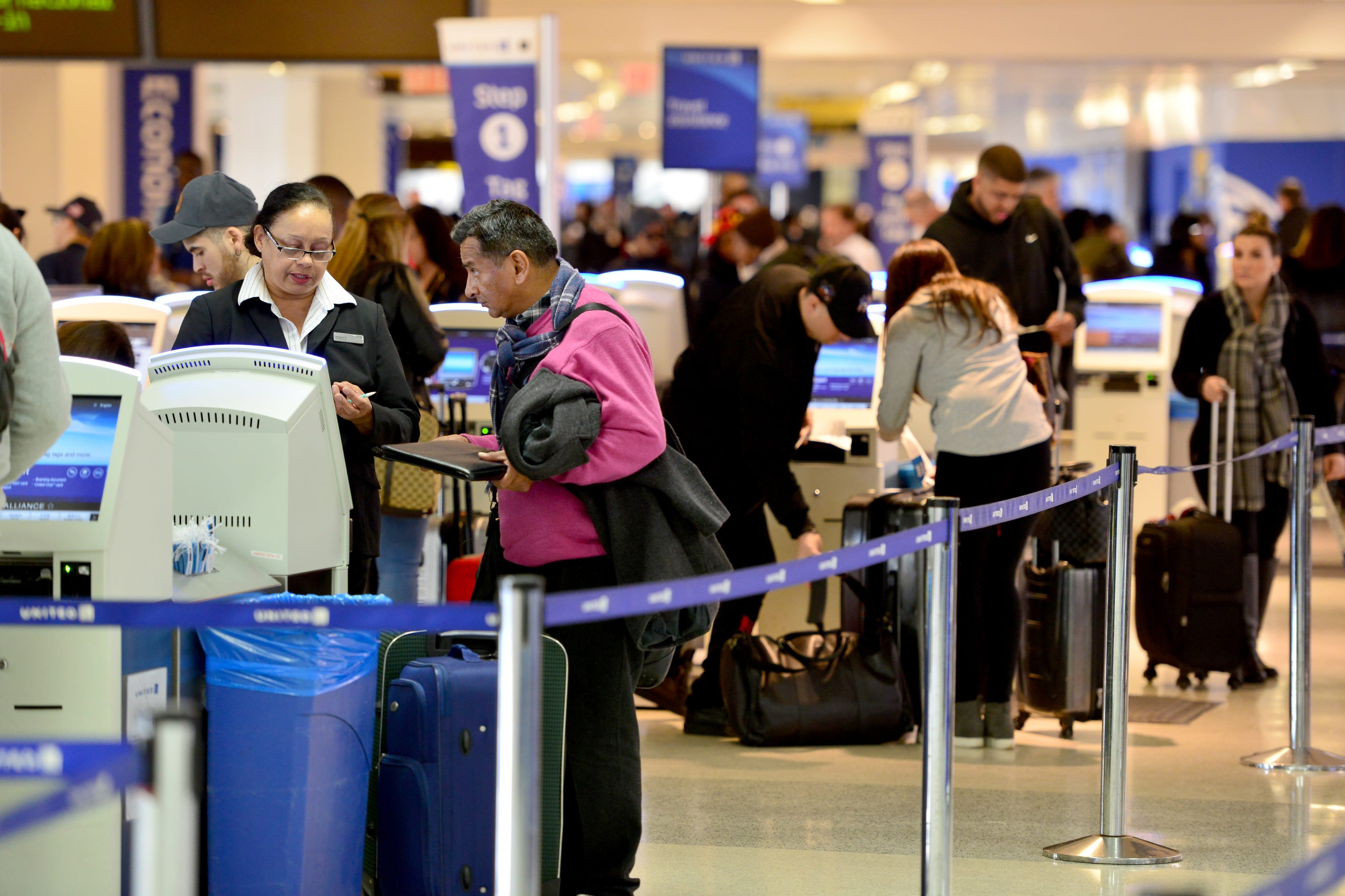 may bay van bay tu vung dich My anh 1