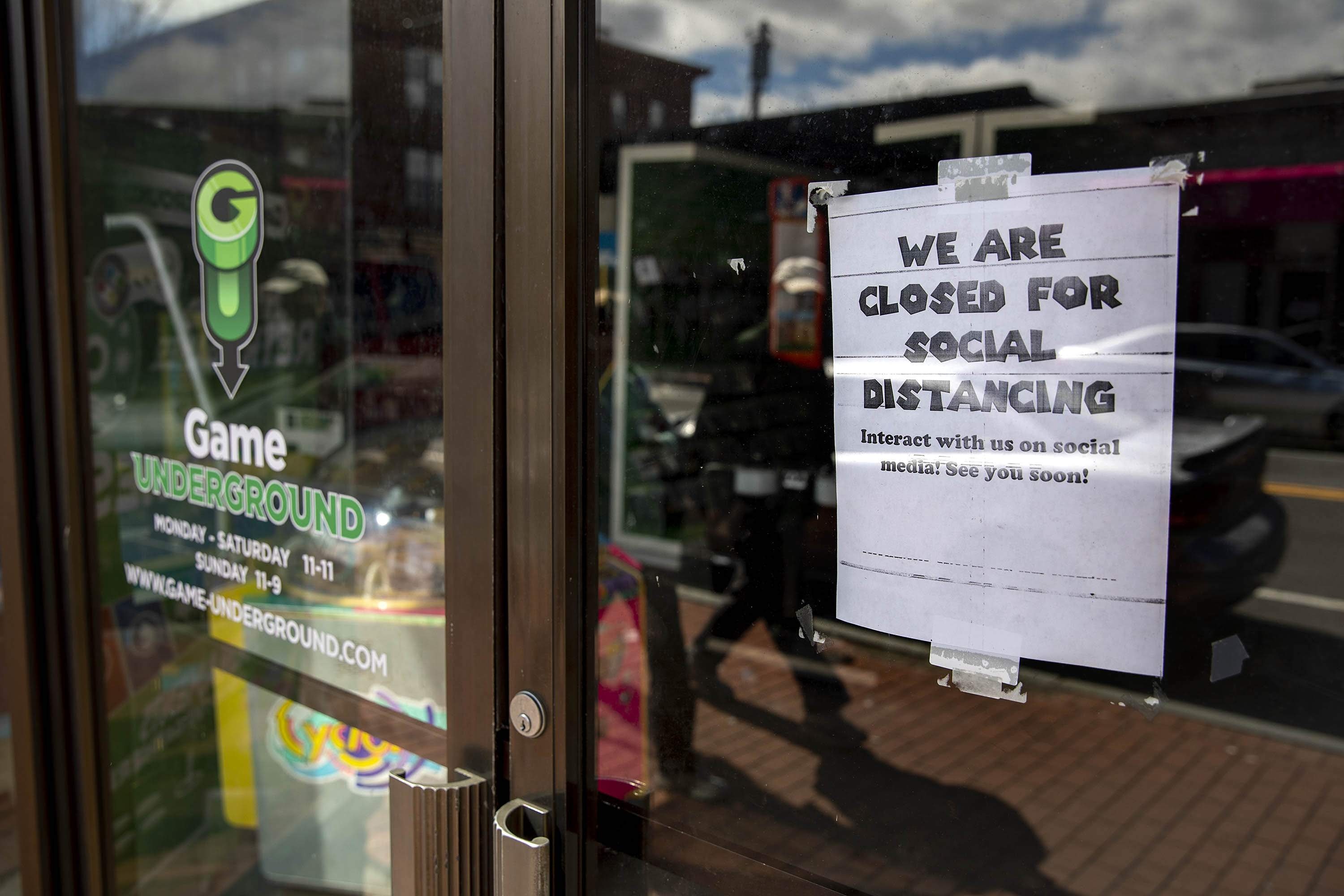 nguoi dan tuan thu gian cach xa hoi anh 18