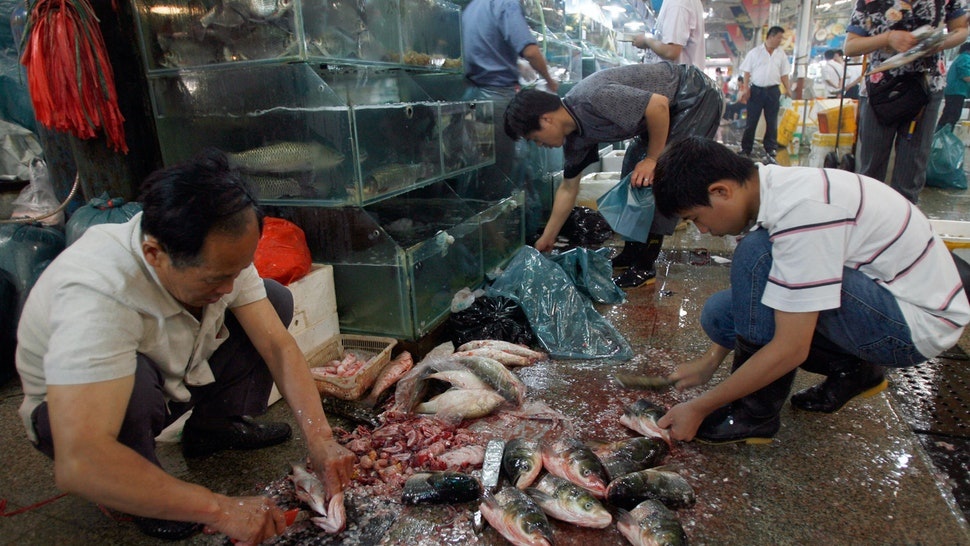 phan doi Trung Quoc mo lai cac cho tuoi song anh 2