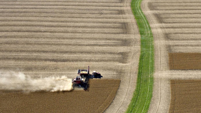 Trung Quoc mua dau tuong My anh 1