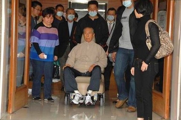 ty phu co bac Ha Hong San anh 11