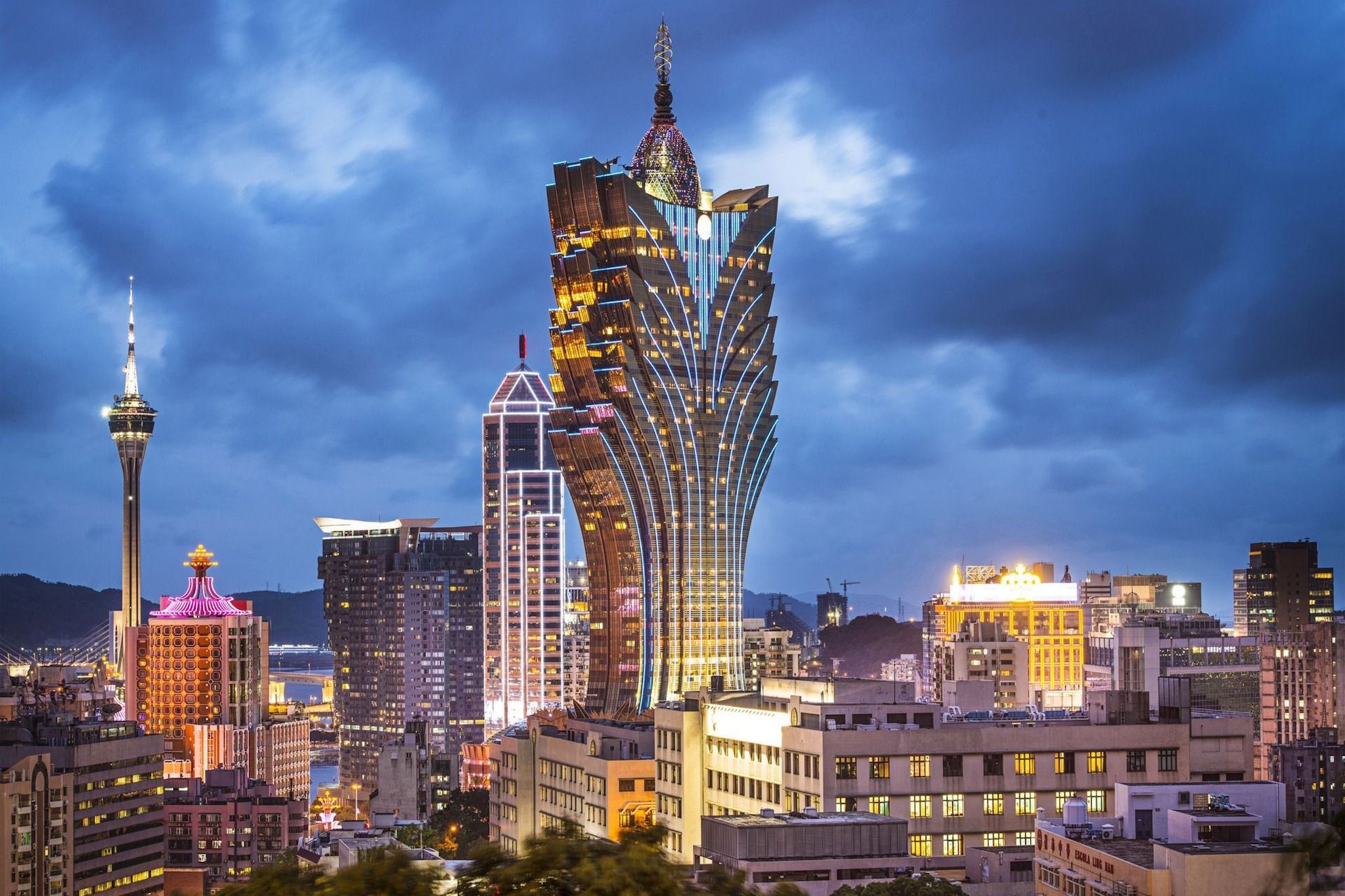 toa Grand Lisboa cua Ha Hong San anh 6