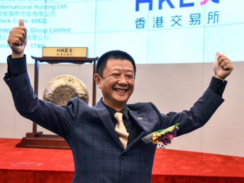 Vi sao nhieu trieu phu, ty phu Trung Quoc roi bo que huong den My? hinh anh