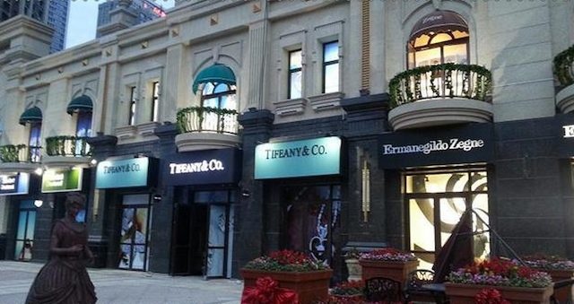 con pho ban hang gia tai Trung Quoc anh 8