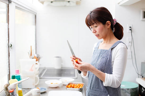 Toa Trung Quoc xac dinh viec noi tro co gia tri 128 USD/thang hinh anh