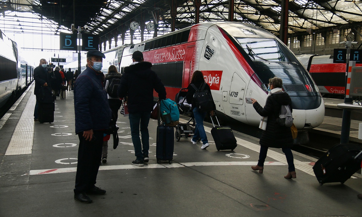 Phap phong toa anh 6