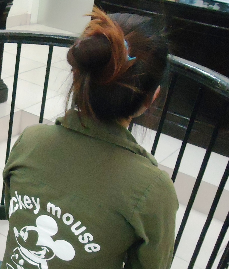 nu sinh moi gioi mai dam anh 1