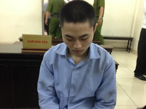 Bi danh chet trong buong giam anh 1