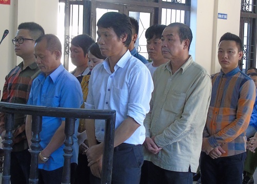 xet xu Minh "Sam" va dong bon anh 1