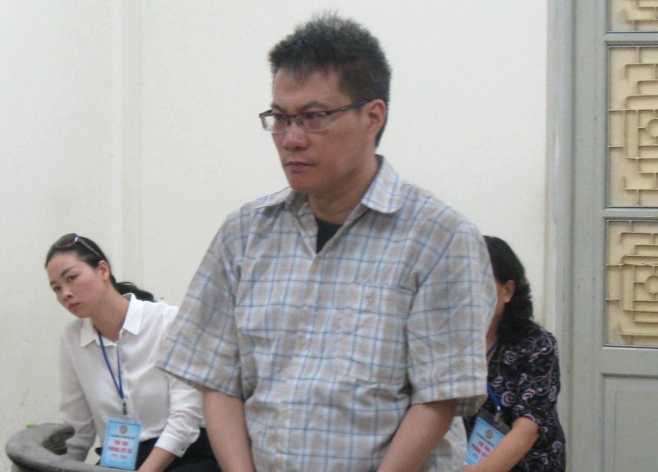 Ke lua 11 ty dong tu du an 'ma' linh 15 nam tu hinh anh