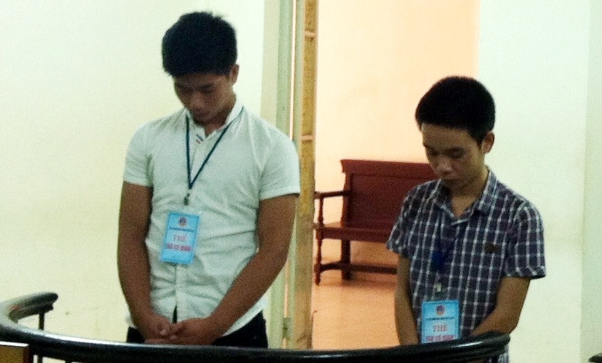 Xet xu cap doi lua trung xe Liberty qua mang xa hoi hinh anh