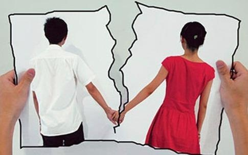 Chong kien quyet ly hon vi bi vo 'lam nhuc' hinh anh