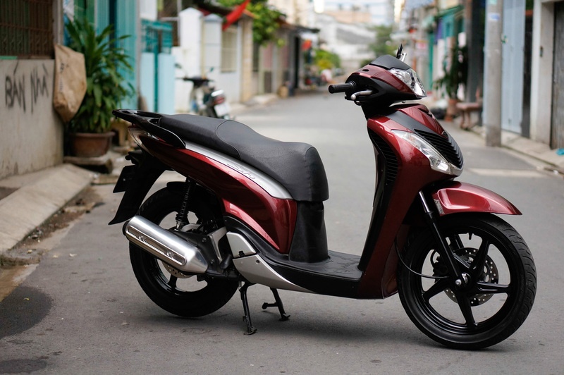 Vo ke chiem doat tai san khang cao xin lai xe SH hinh anh