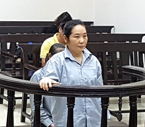 Nguoi dan ba lua chay viec anh 1