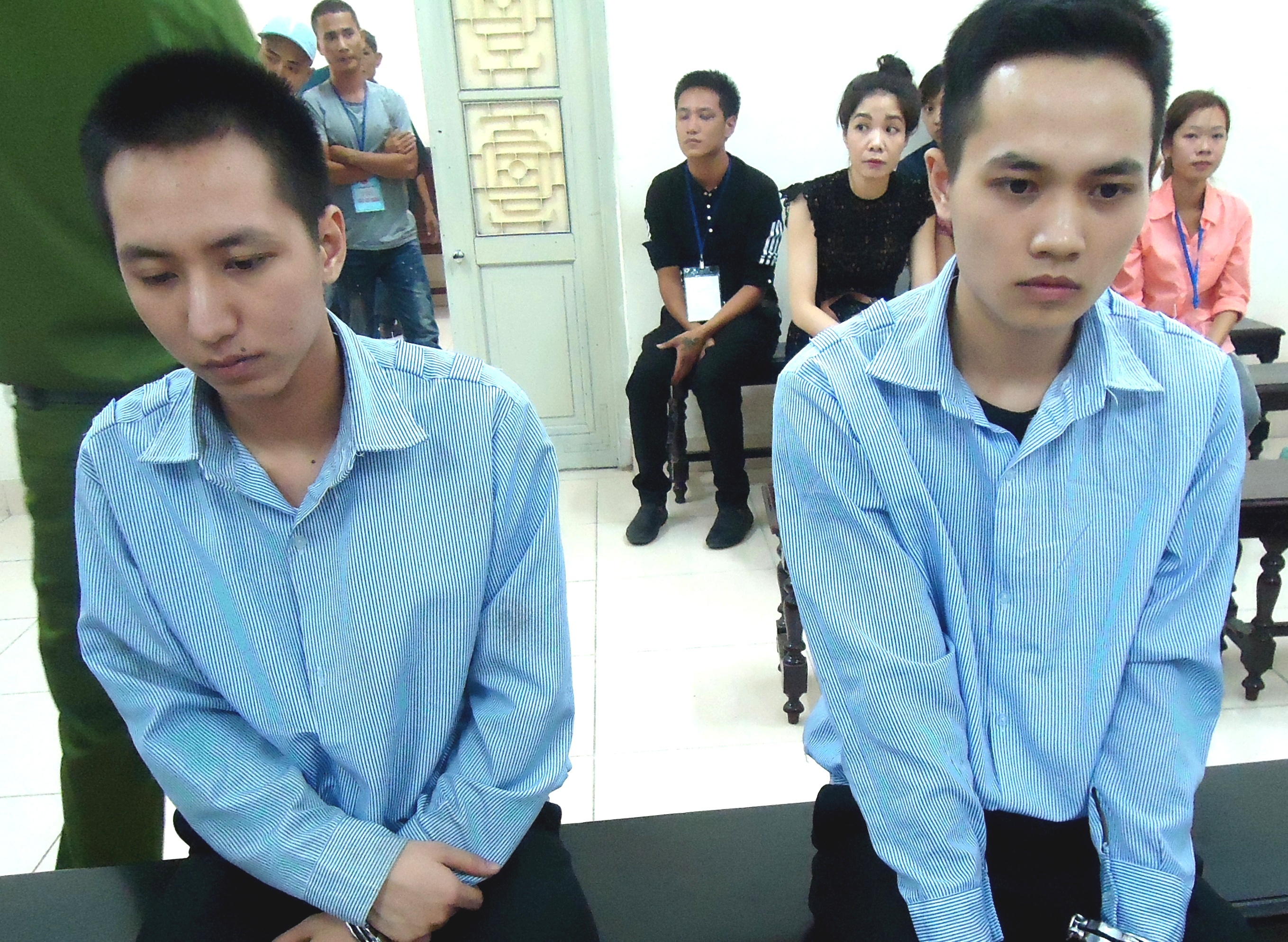 Nan nhan vu giat day chuyen truy duoi 2 ten cuop hinh anh