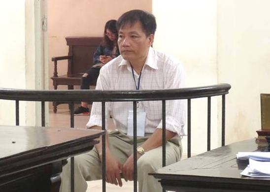 Y an nguoi cuop tien cua cuu kiem sat vien hinh anh